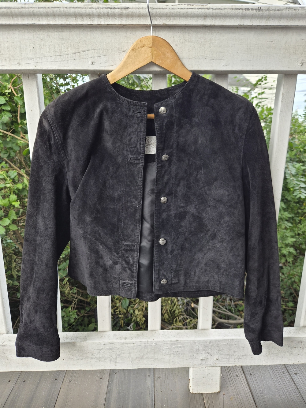 Le Suit Black Suede Collarless Button Jacket